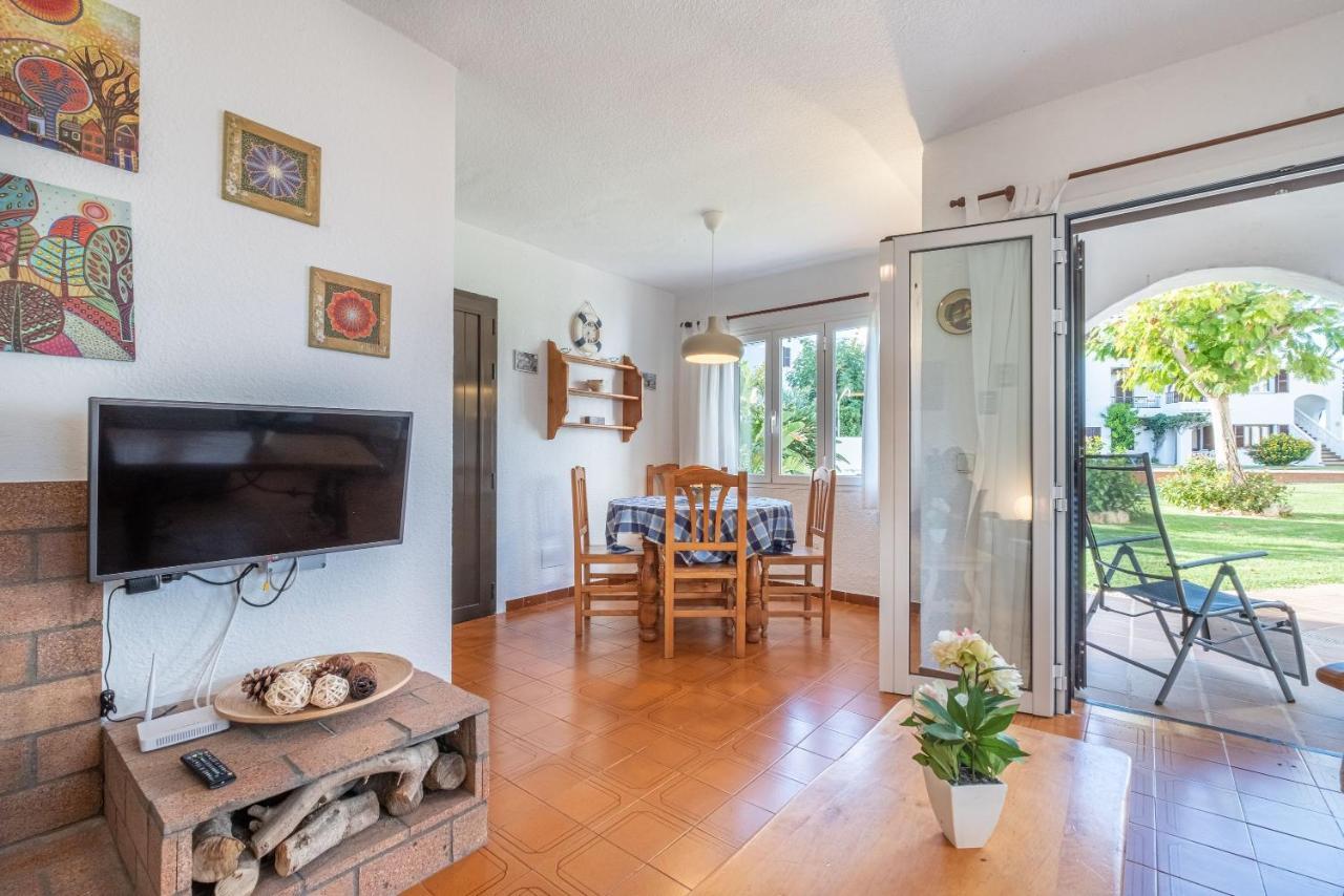 La Gardenia 41 Apartment Es Castell  Exterior photo